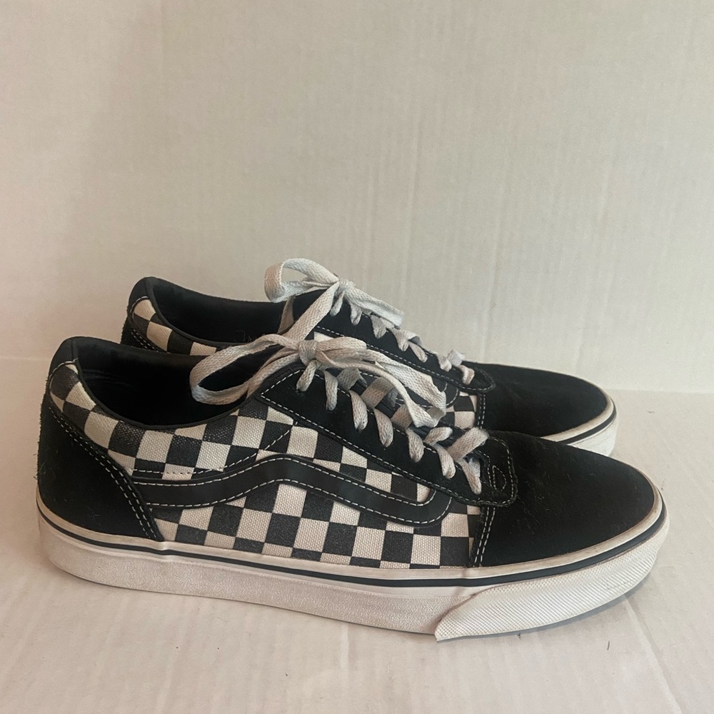 Vans Men's Size 9 Old Skool Black White Checkered Skateboard Sneakers Shoes